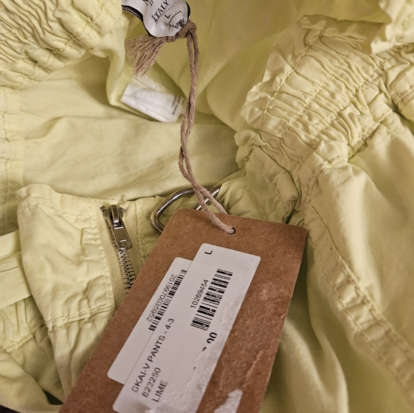 Pants - Picture 7 of 7